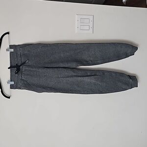 Lululemon scuba joggers
